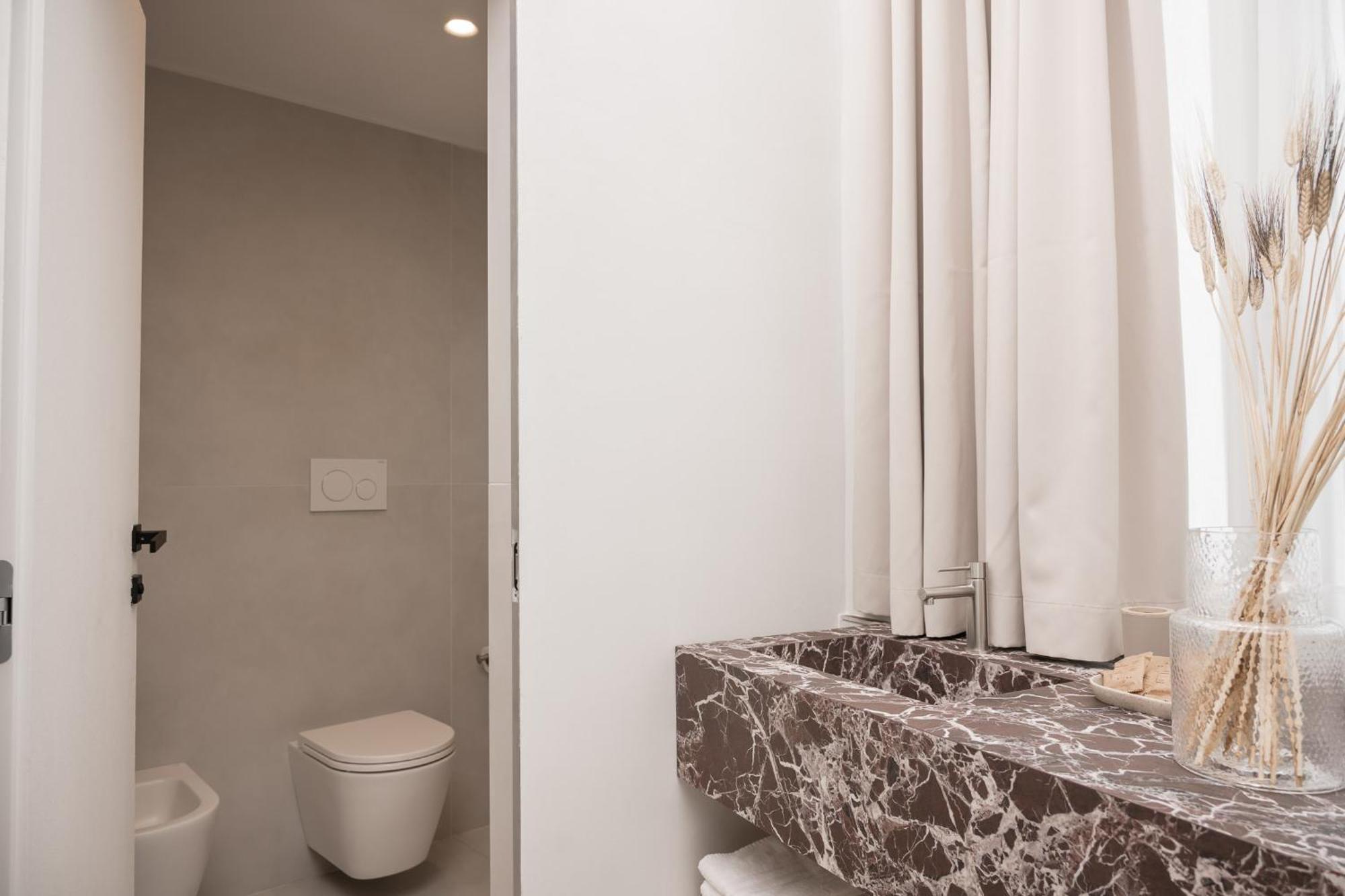 Iodis Relais Hotel Наполи Екстериор снимка