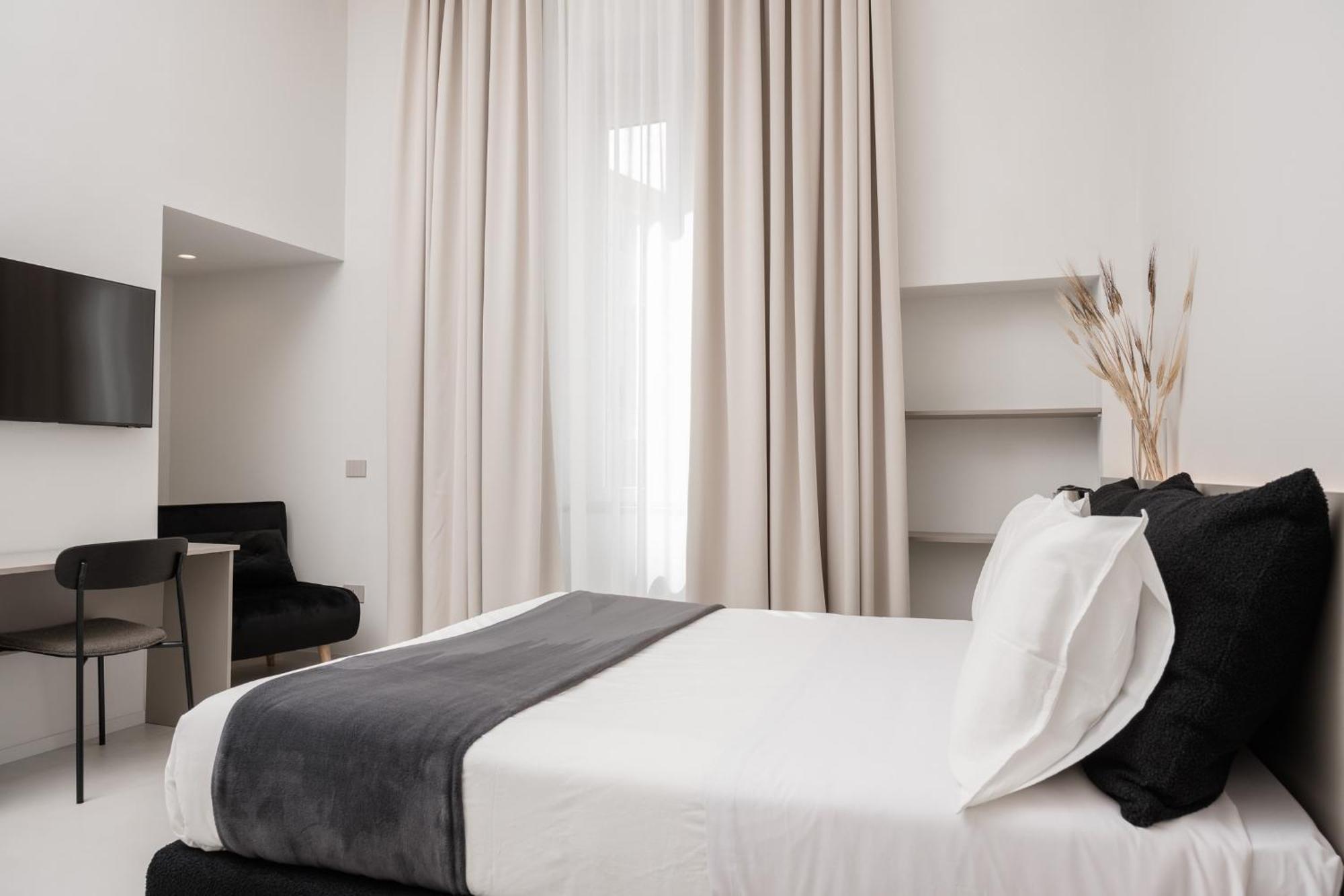 Iodis Relais Hotel Наполи Екстериор снимка