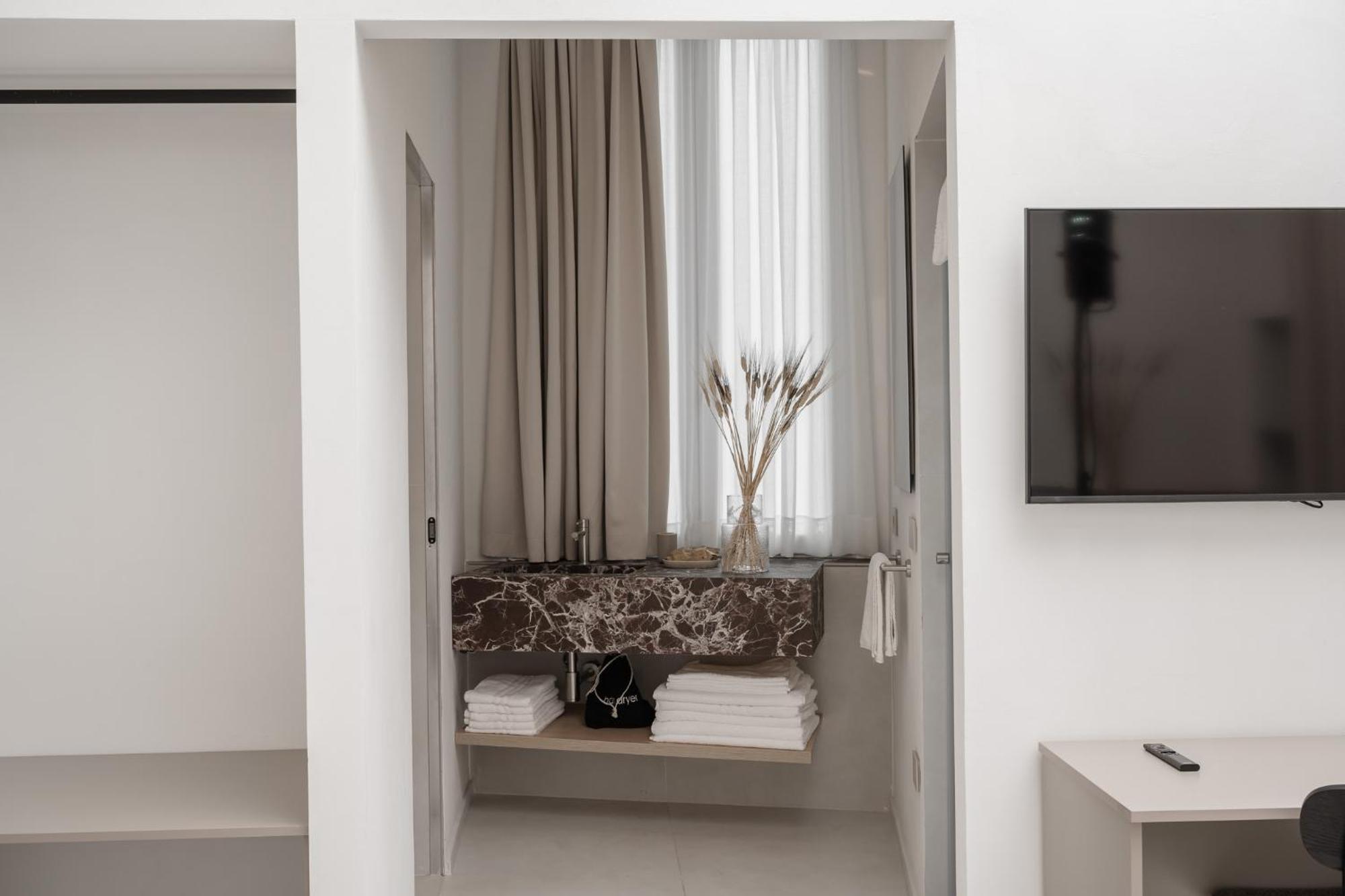 Iodis Relais Hotel Наполи Екстериор снимка