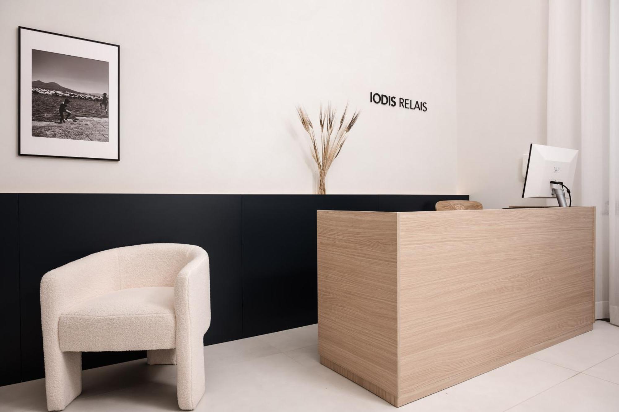 Iodis Relais Hotel Наполи Екстериор снимка
