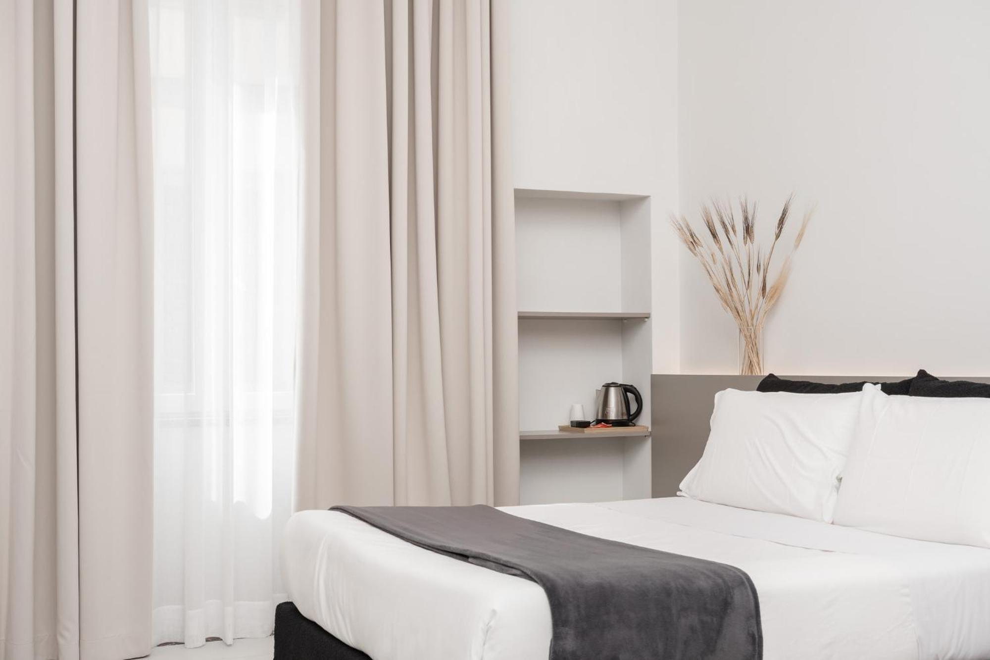 Iodis Relais Hotel Наполи Екстериор снимка