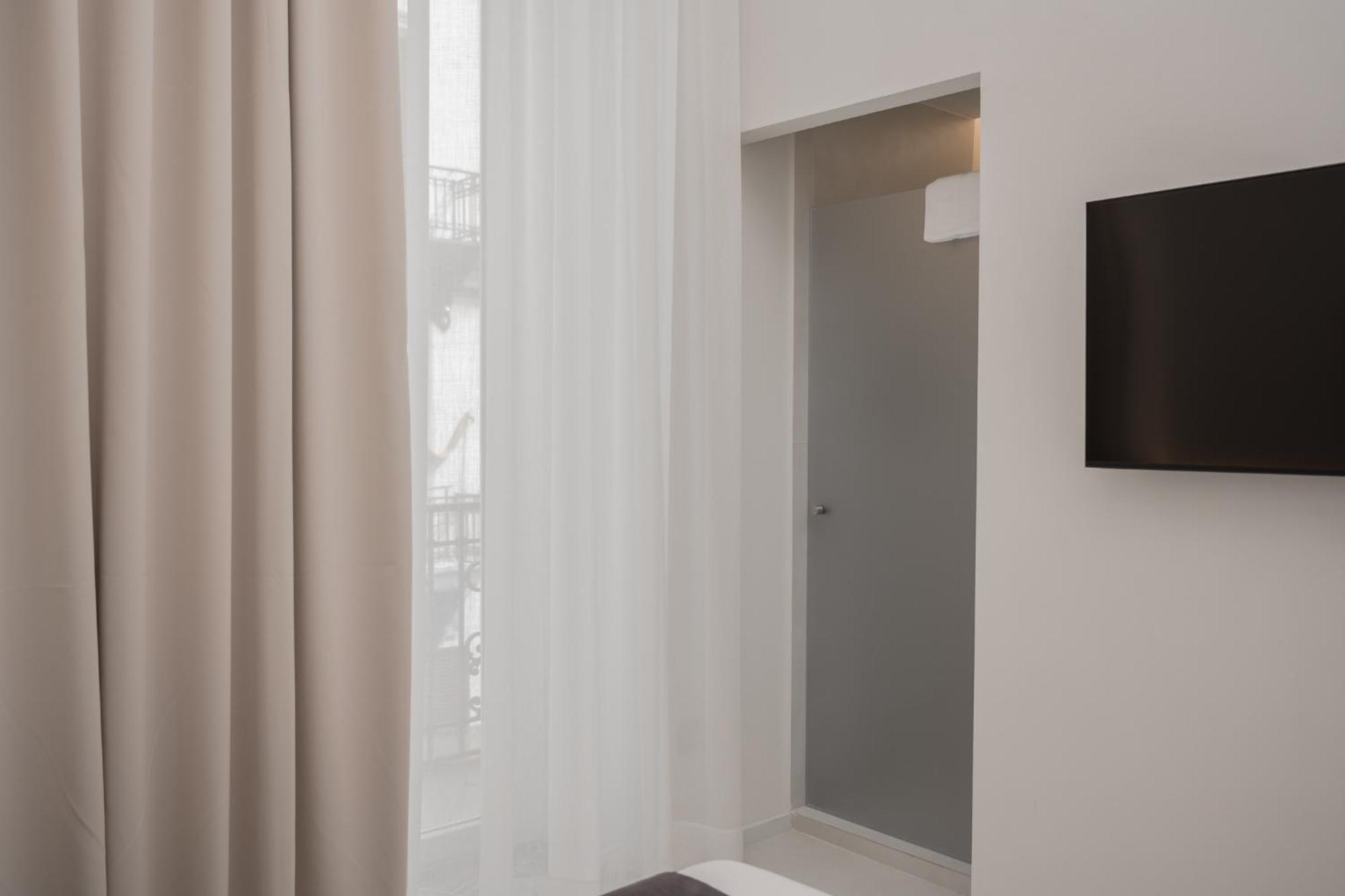 Iodis Relais Hotel Наполи Екстериор снимка