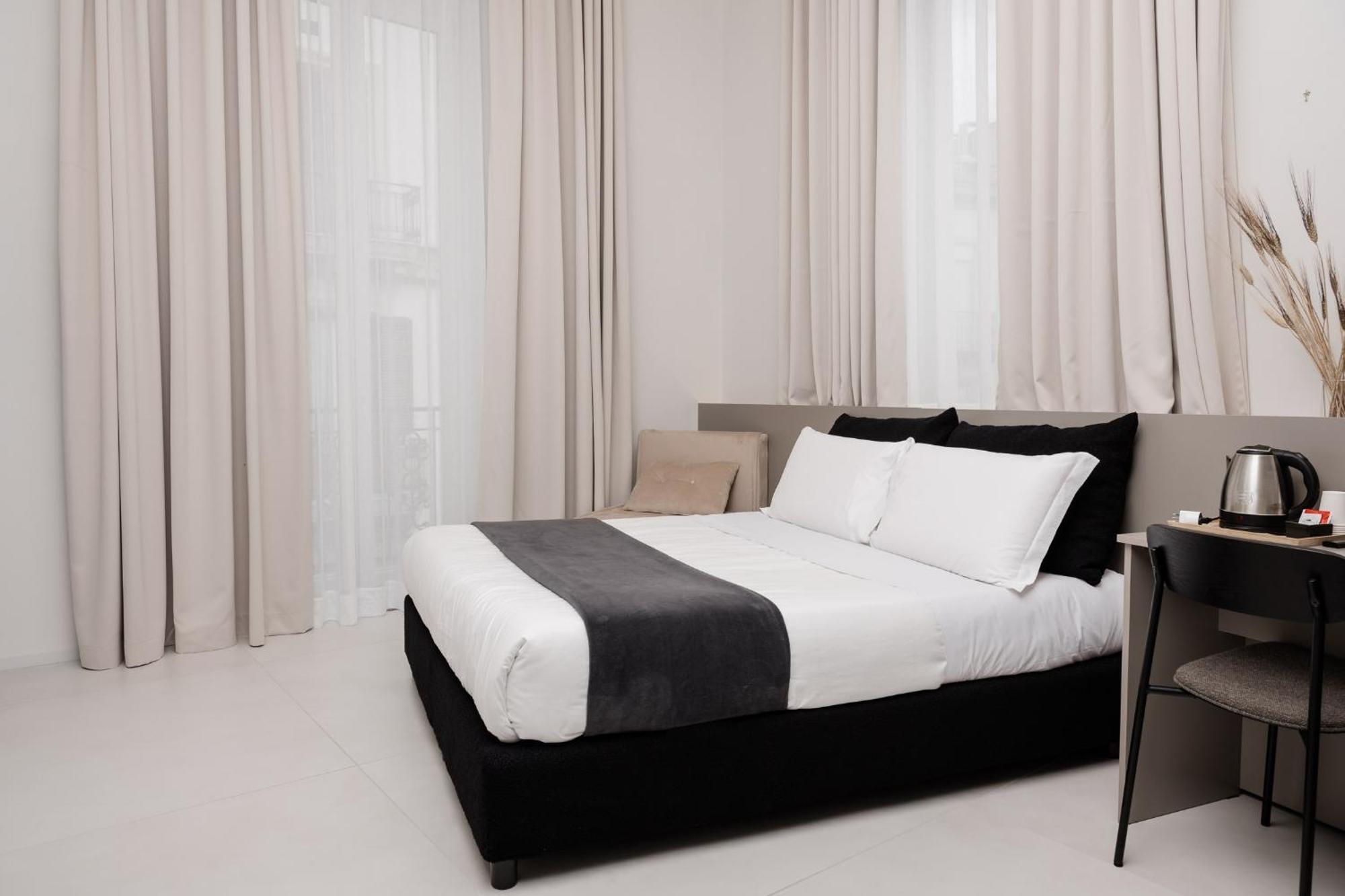 Iodis Relais Hotel Наполи Екстериор снимка